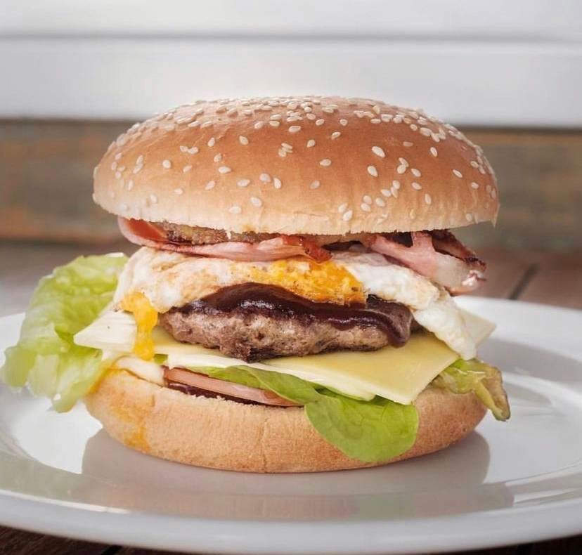Supreme Beef Burger Combo.